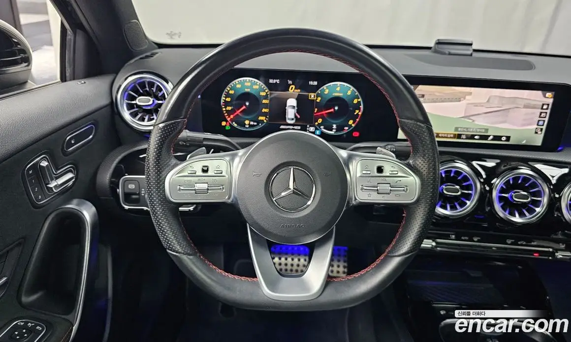 Mercedes-Benz A-Class 2021 2.0 автомат (гидро), фото 19
