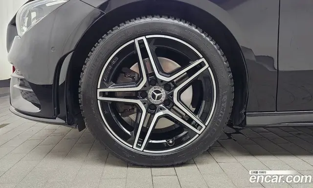 Mercedes-Benz CLA-Class 2021 2.0 автомат (гидро), миниатюра 5