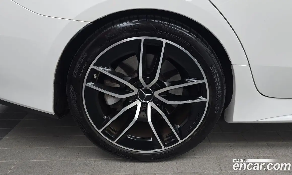 Mercedes-Benz CLS-Class 2022 3.0 автомат (гидро), фото 5