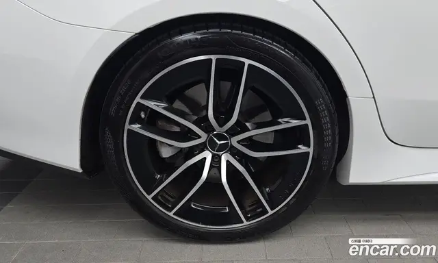 Mercedes-Benz CLS-Class 2022 3.0 автомат (гидро), миниатюра 5