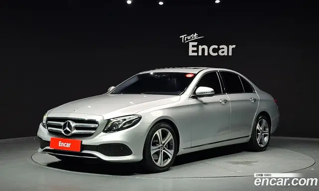 Mercedes-Benz E-Class, 2017, 89 817 км