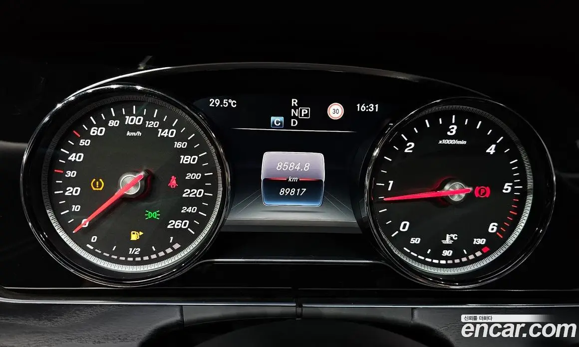 Mercedes-Benz E-Class 2017 1.9 автомат (гидро), фото 11