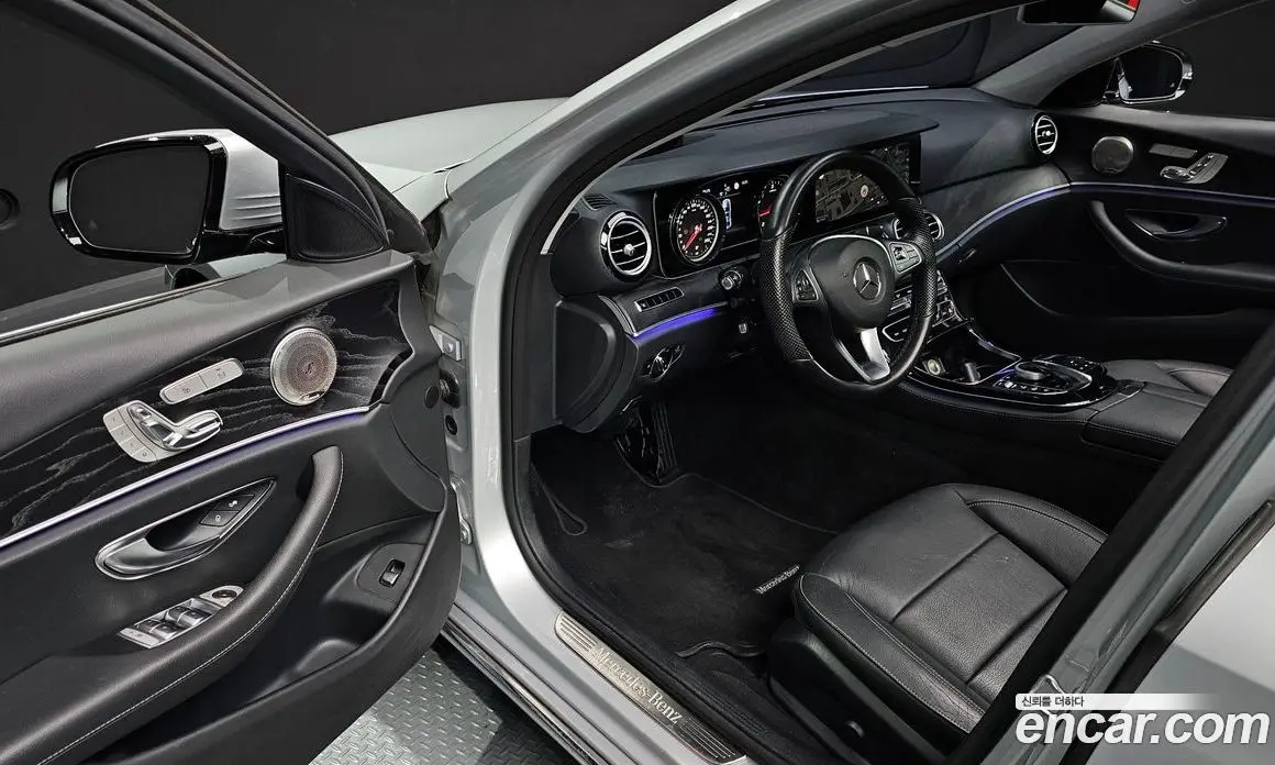 Mercedes-Benz E-Class 2017 1.9 автомат (гидро), фото 13