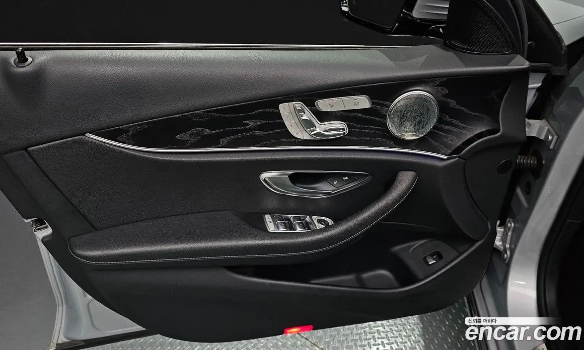 Mercedes-Benz E-Class 2017 1.9 автомат (гидро), фото 14