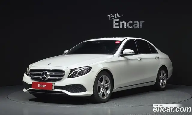 Mercedes-Benz E-Class, 2018, 55 865 км