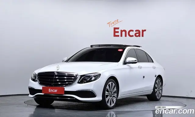 Mercedes-Benz E-Class, 2020, 71 320 км