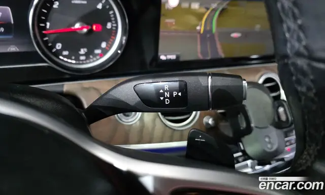Mercedes-Benz E-Class 2020 1.9 автомат (гидро), миниатюра 12