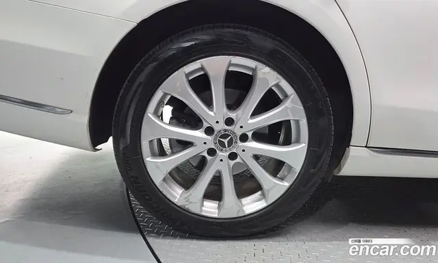 Mercedes-Benz E-Class 2020 1.9 автомат (гидро), миниатюра 5