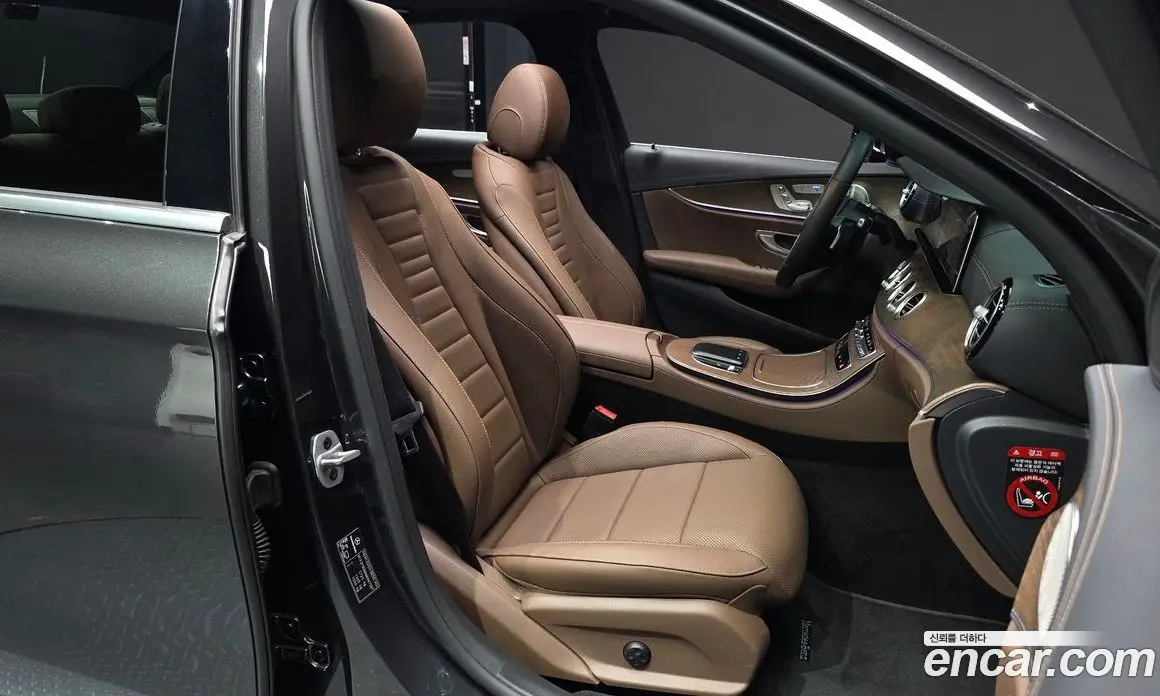 Mercedes-Benz E-Class 2021 2.0 автомат (гидро), фото 17