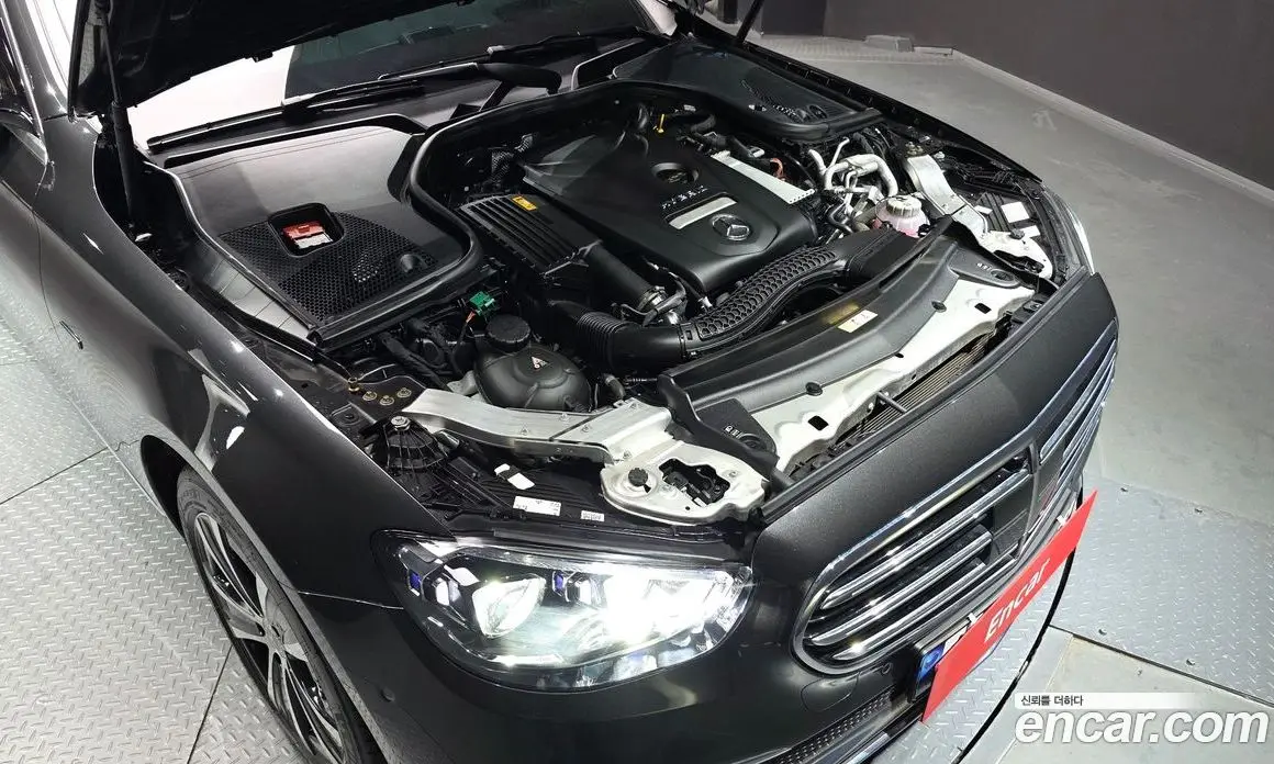 Mercedes-Benz E-Class 2021 2.0 автомат (гидро), фото 6