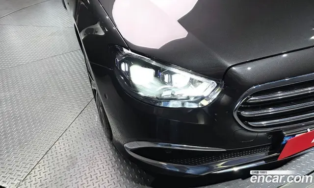 Mercedes-Benz E-Class 2021 2.0 автомат (гидро), миниатюра 8