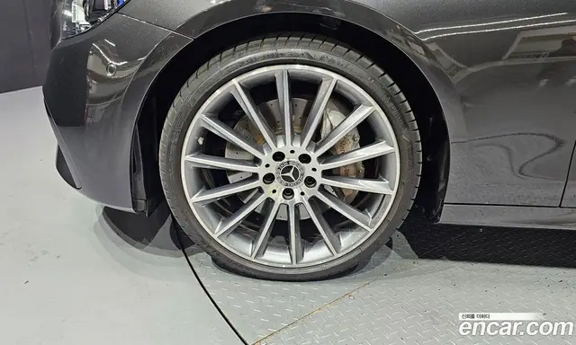 Mercedes-Benz E-Class 2021 2.0 автомат (гидро), миниатюра 5