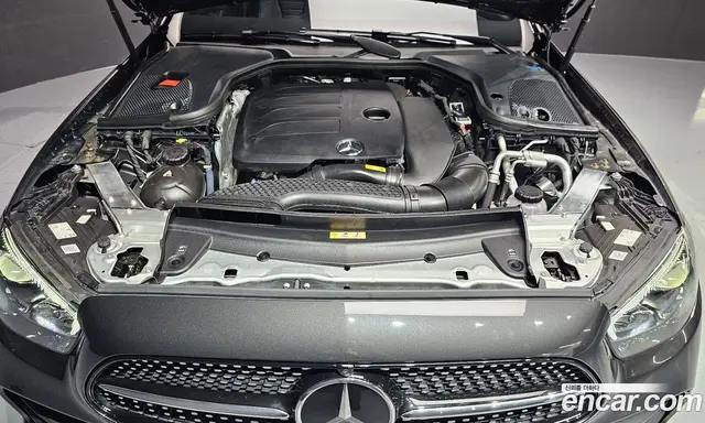 Mercedes-Benz E-Class 2021 2.0 автомат (гидро), миниатюра 6