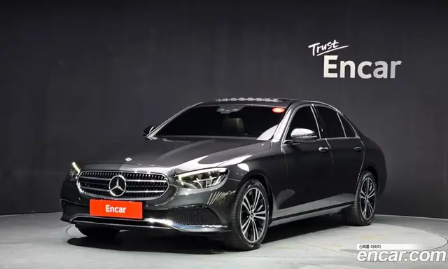 Mercedes-Benz E-Class, 2021, 62 154 км