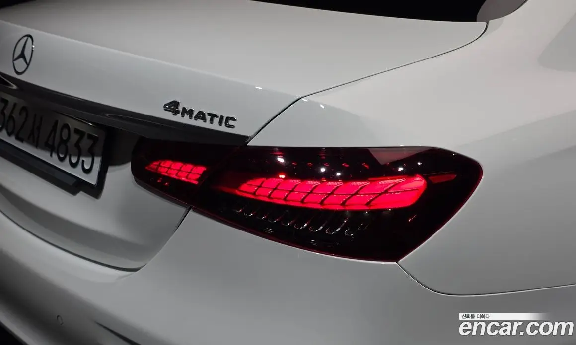 Mercedes-Benz E-Class 2022 2.0 автомат (гидро), фото 9