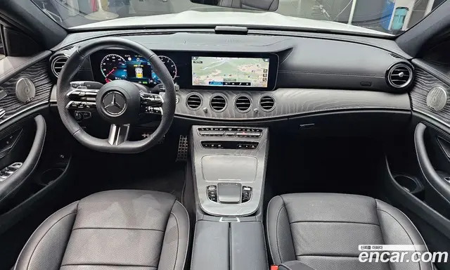 Mercedes-Benz E-Class 2022 2.0 автомат (гидро), миниатюра 10