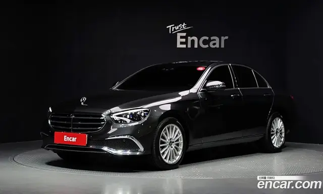 Mercedes-Benz E-Class, 2023, 13 476 км