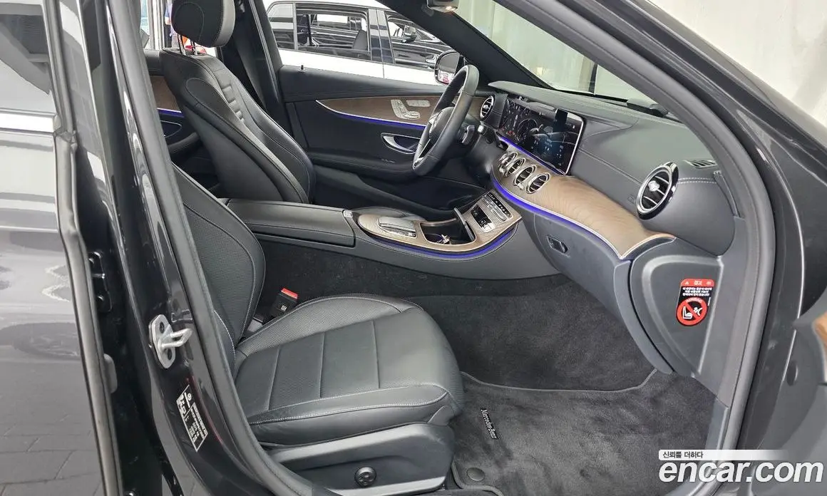 Mercedes-Benz E-Class 2023 2.0 автомат (гидро), фото 16