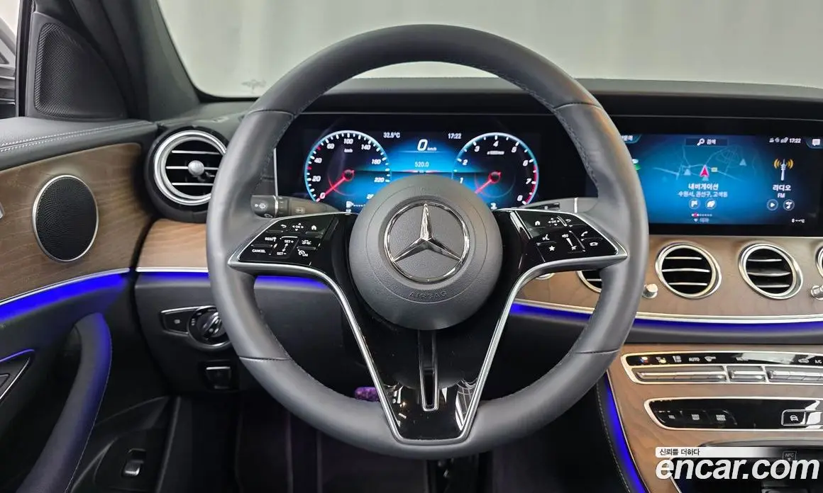 Mercedes-Benz E-Class 2023 2.0 автомат (гидро), фото 18