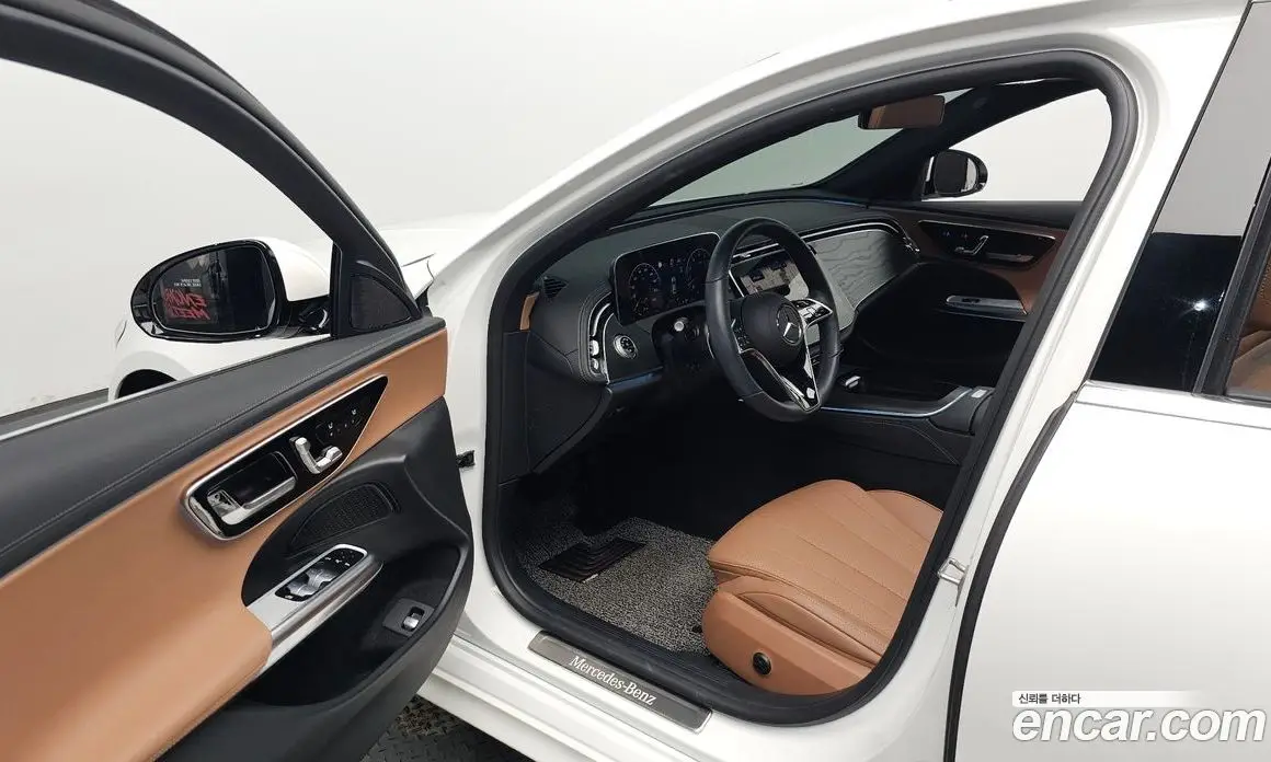 Mercedes-Benz E-Class 2024 2.0 автомат (гидро), фото 12 Mercedes-Benz E-Class 2024 2.0 автомат (гидро), фото 12