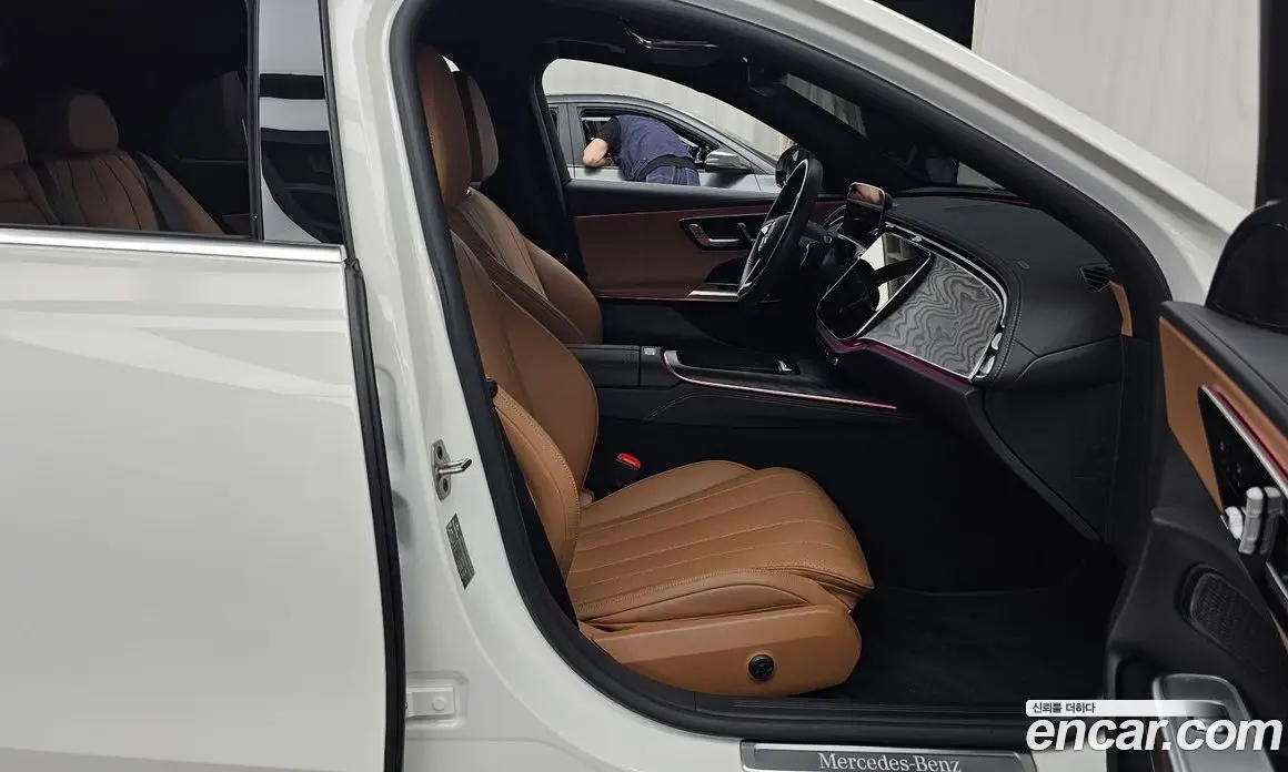 Mercedes-Benz E-Class 2025 2.0 автомат (гидро), фото 17
