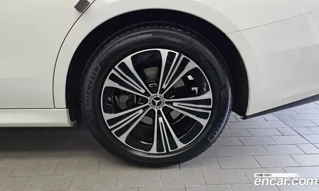 Mercedes-Benz E-Class 2025 2.0 автомат (гидро), миниатюра 7