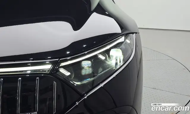 Mercedes-Benz EQS 2022 0.3 автомат (гидро), миниатюра 8