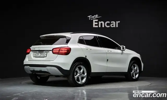 Mercedes-Benz GLA-Class 2019 2.0 автомат (гидро), миниатюра 2 Mercedes-Benz GLA-Class 2019 2.0 автомат (гидро), миниатюра 2