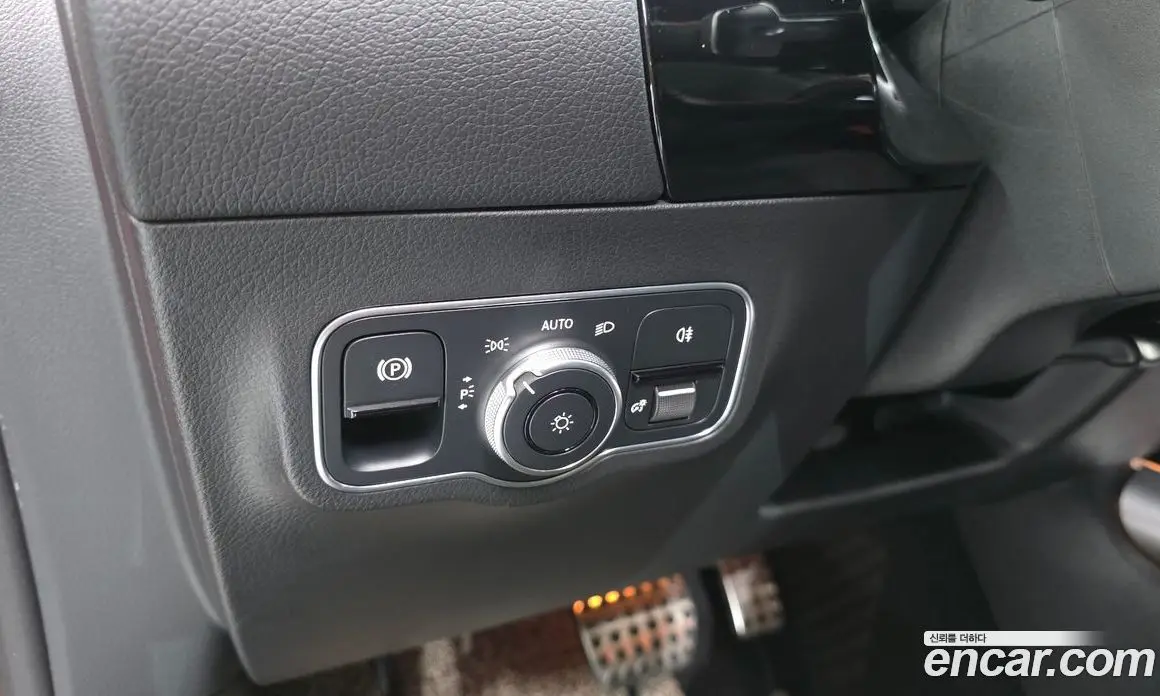 Mercedes-Benz GLA-Class 2020 2.0 автомат (гидро), фото 20