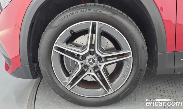 Mercedes-Benz GLA-Class 2020 2.0 автомат (гидро), миниатюра 5