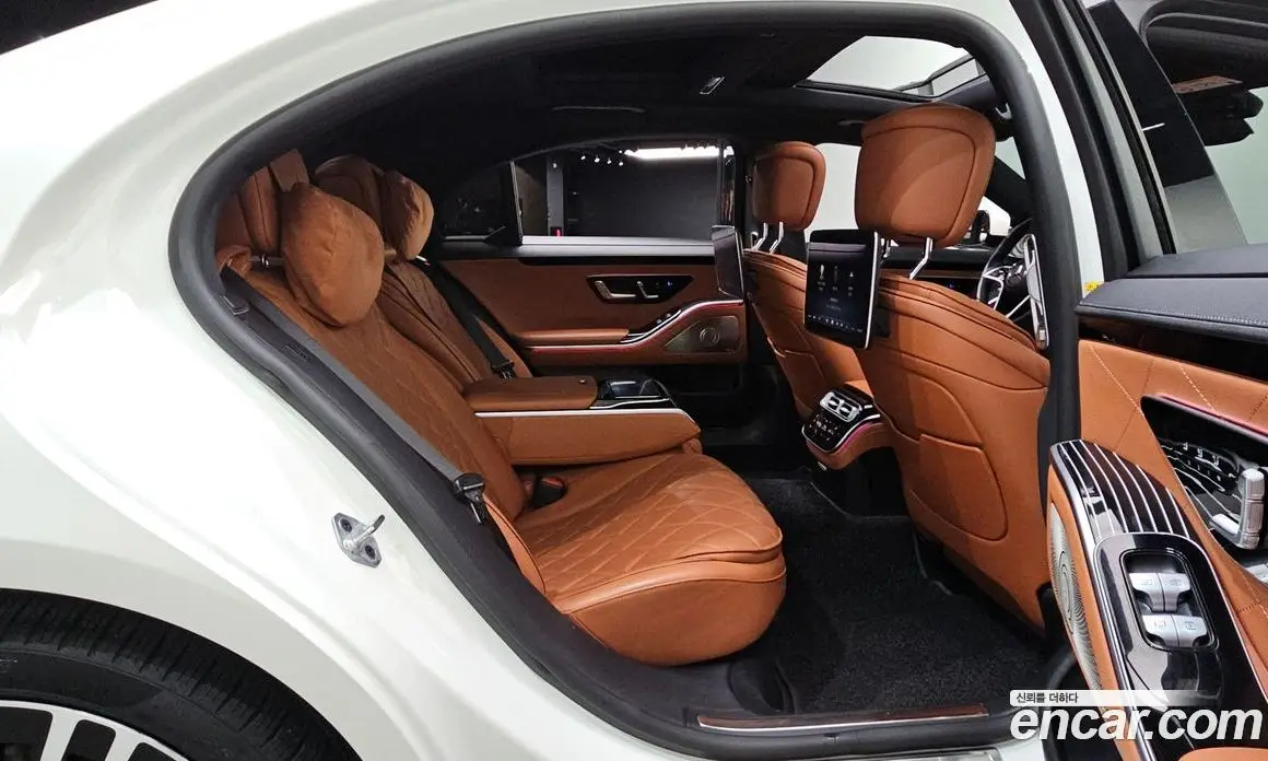 Mercedes-Benz S-Class 2022 3.0 автомат (гидро), фото 16 Mercedes-Benz S-Class 2022 3.0 автомат (гидро), фото 16