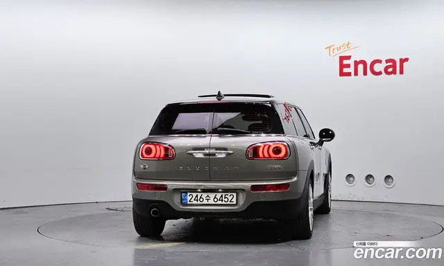 Mini Clubman 2018 2.0 автомат (гидро), миниатюра 4 Mini Clubman 2018 2.0 автомат (гидро), миниатюра 4