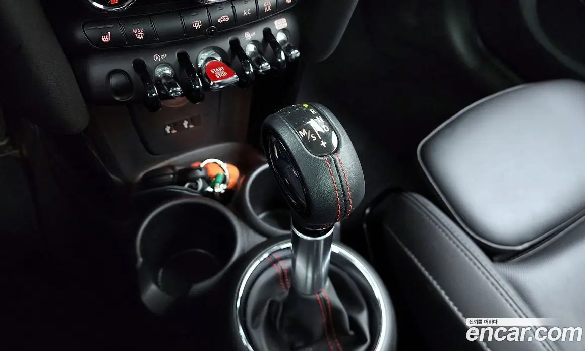Mini Cooper 2019 2.0 автомат (гидро), фото 12 Mini Cooper 2019 2.0 автомат (гидро), фото 12