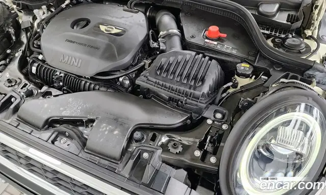 Mini Cooper 2019 2.0 автомат (гидро), миниатюра 6 Mini Cooper 2019 2.0 автомат (гидро), миниатюра 6