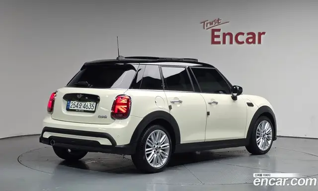 Mini Cooper, 2021, 54 493 км