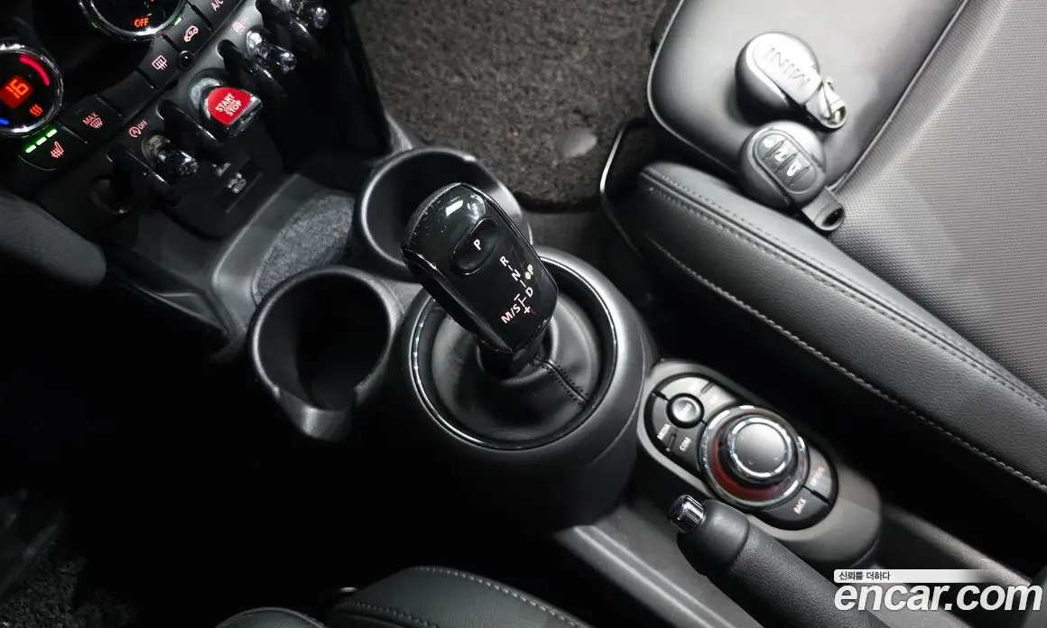 Mini Cooper 2021 1.5 автомат (гидро), фото 11