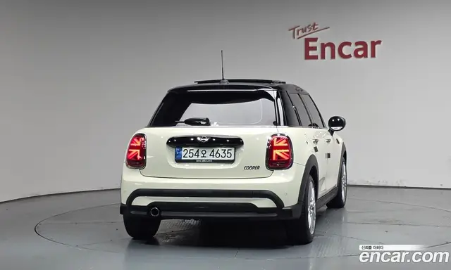 Mini Cooper 2021 1.5 автомат (гидро), миниатюра 3