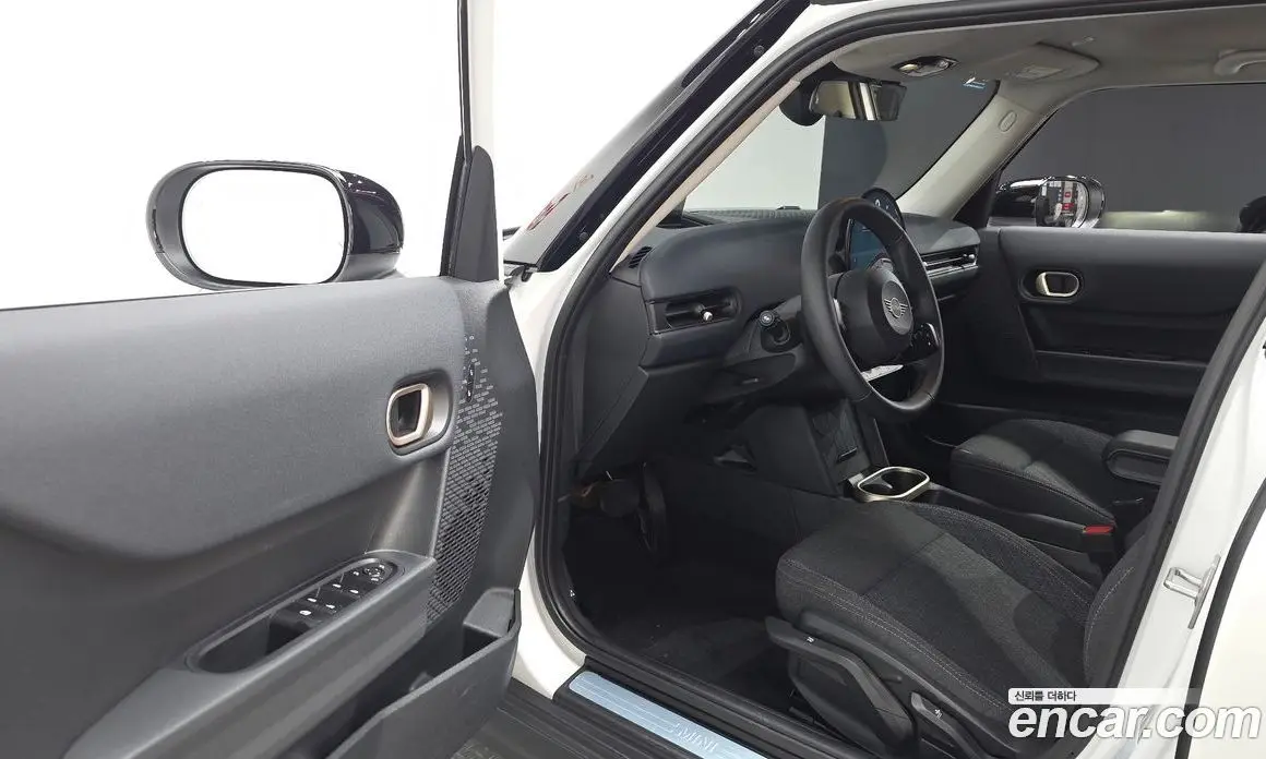 Mini Cooper 2025 2.0 автомат (гидро), фото 17 Mini Cooper 2025 2.0 автомат (гидро), фото 17
