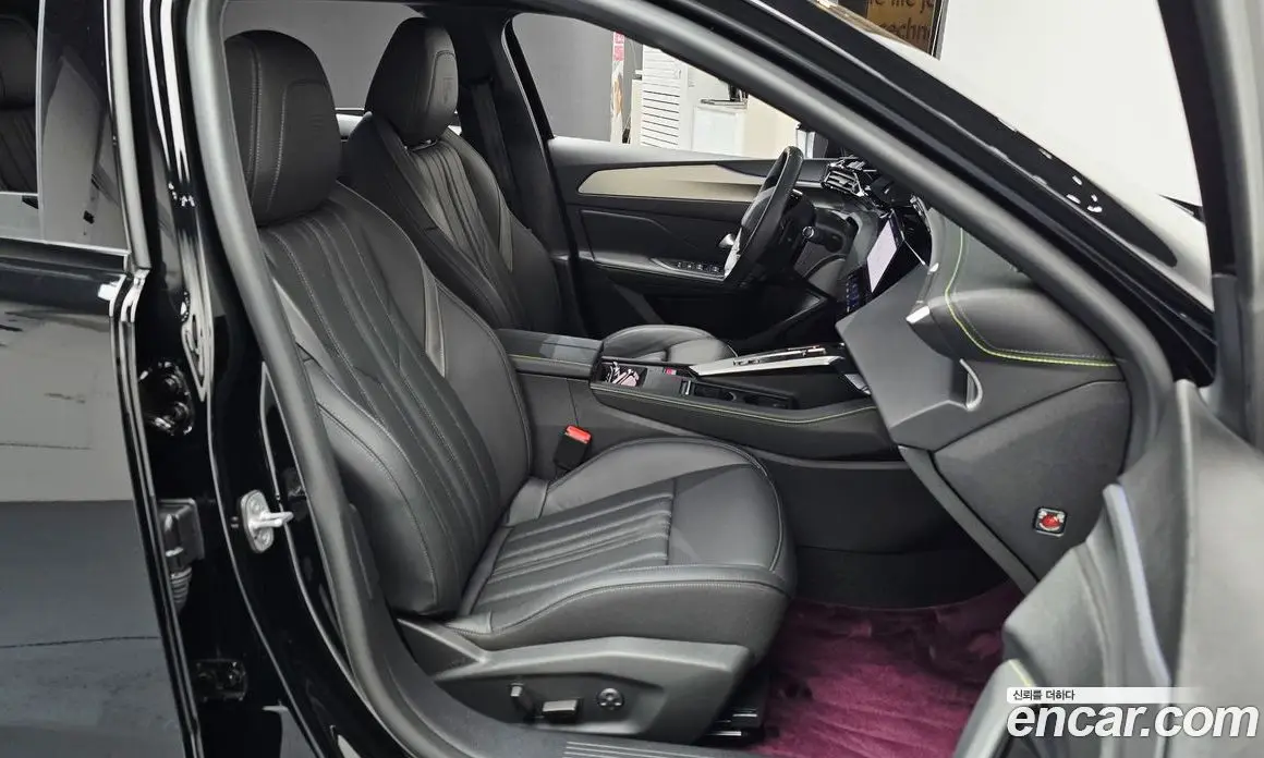 Peugeot 408 2024 1.2 автомат (гидро), фото 18 Peugeot 408 2024 1.2 автомат (гидро), фото 18