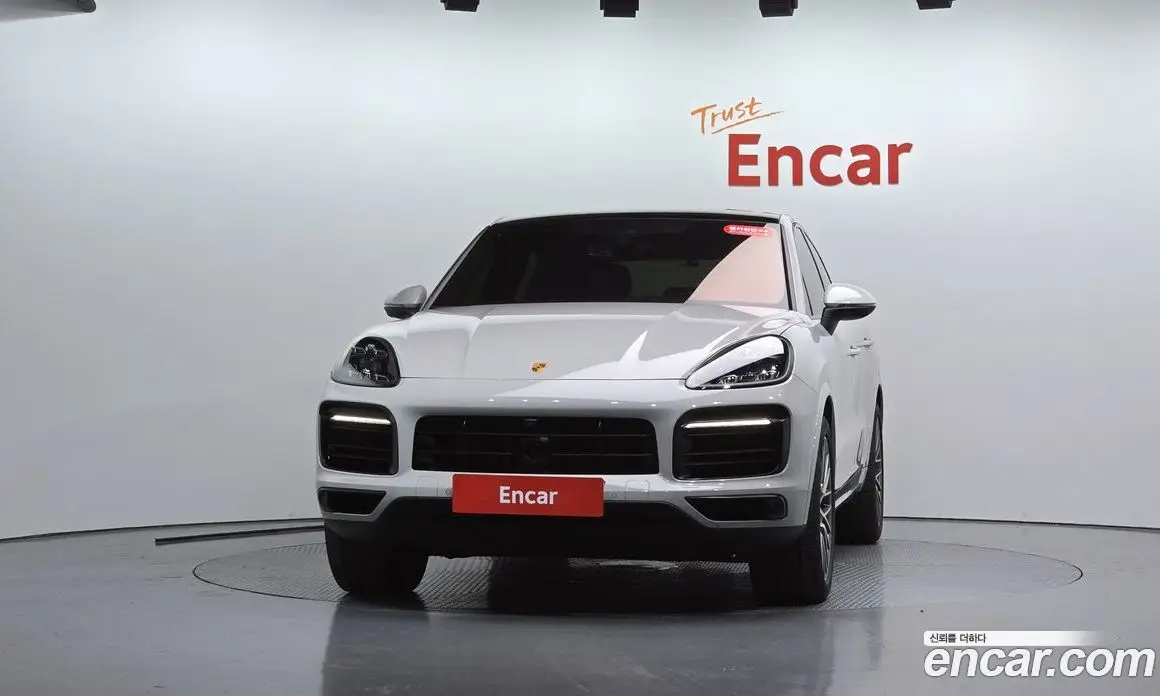 Porsche Cayenne 2022 3.0 автомат (гидро), фото 2 Porsche Cayenne 2022 3.0 автомат (гидро), фото 2