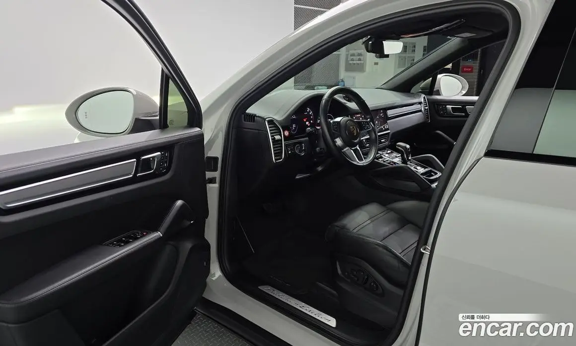 Porsche Cayenne 2022 3.0 автомат (гидро), фото 12 Porsche Cayenne 2022 3.0 автомат (гидро), фото 12