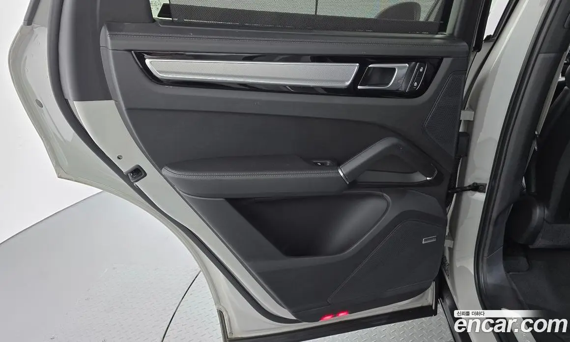Porsche Cayenne 2022 3.0 автомат (гидро), фото 14 Porsche Cayenne 2022 3.0 автомат (гидро), фото 14
