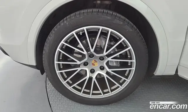 Porsche Cayenne 2022 3.0 автомат (гидро), миниатюра 4 Porsche Cayenne 2022 3.0 автомат (гидро), миниатюра 4