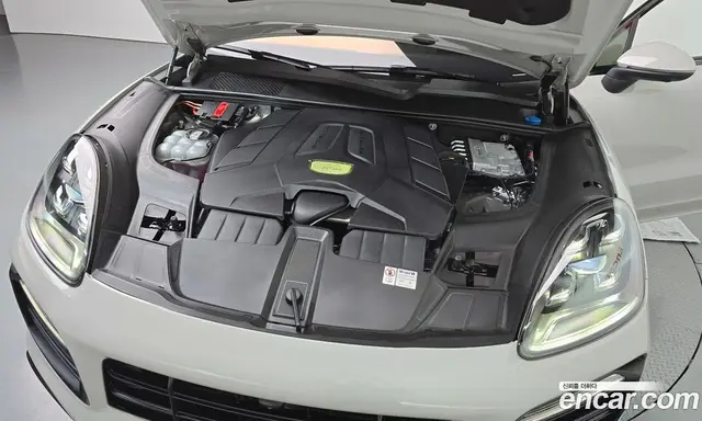 Porsche Cayenne 2022 3.0 автомат (гидро), миниатюра 5 Porsche Cayenne 2022 3.0 автомат (гидро), миниатюра 5