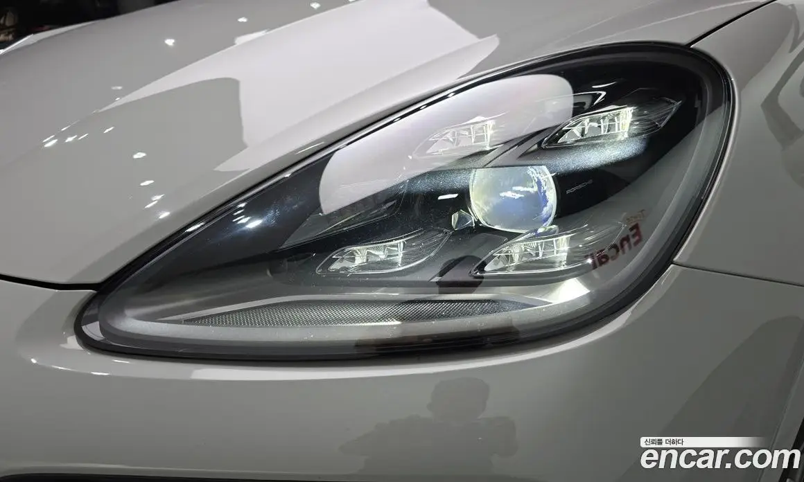 Porsche Cayenne 2022 3.0 автомат (гидро), фото 7 Porsche Cayenne 2022 3.0 автомат (гидро), фото 7
