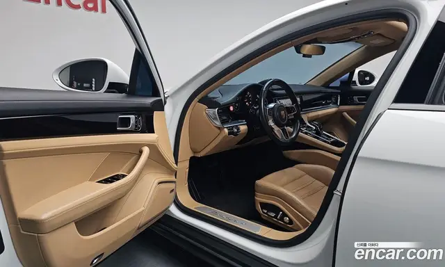 Porsche Panamera 2018 3.0 автомат (гидро), миниатюра 12