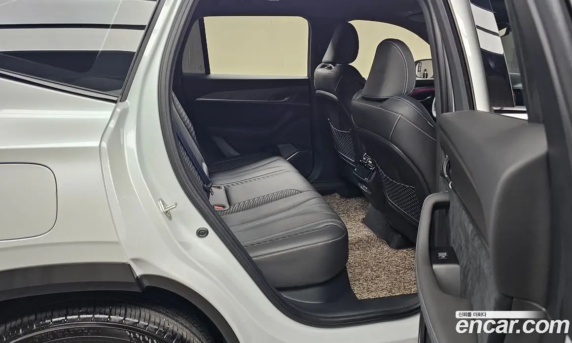 Renault (Samsung) Grand Koleos 2025 1.5 автомат (гидро), фото 17 Renault (Samsung) Grand Koleos 2025 1.5 автомат (гидро), фото 17