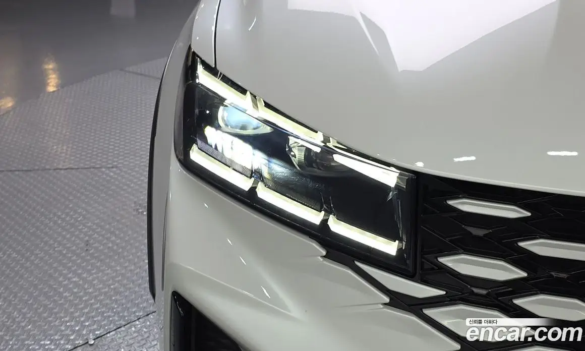 Renault (Samsung) Grand Koleos 2025 1.5 автомат (гидро), фото 8 Renault (Samsung) Grand Koleos 2025 1.5 автомат (гидро), фото 8