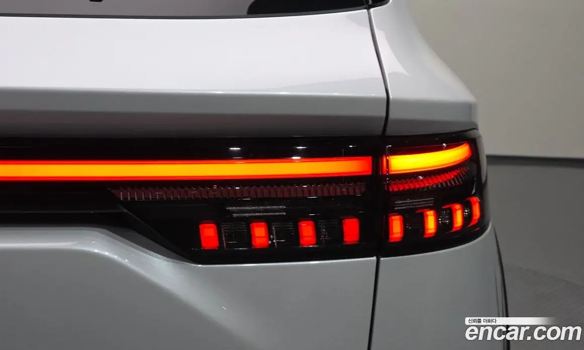 Renault (Samsung) Grand Koleos 2025 1.5 автомат (гидро), фото 9 Renault (Samsung) Grand Koleos 2025 1.5 автомат (гидро), фото 9