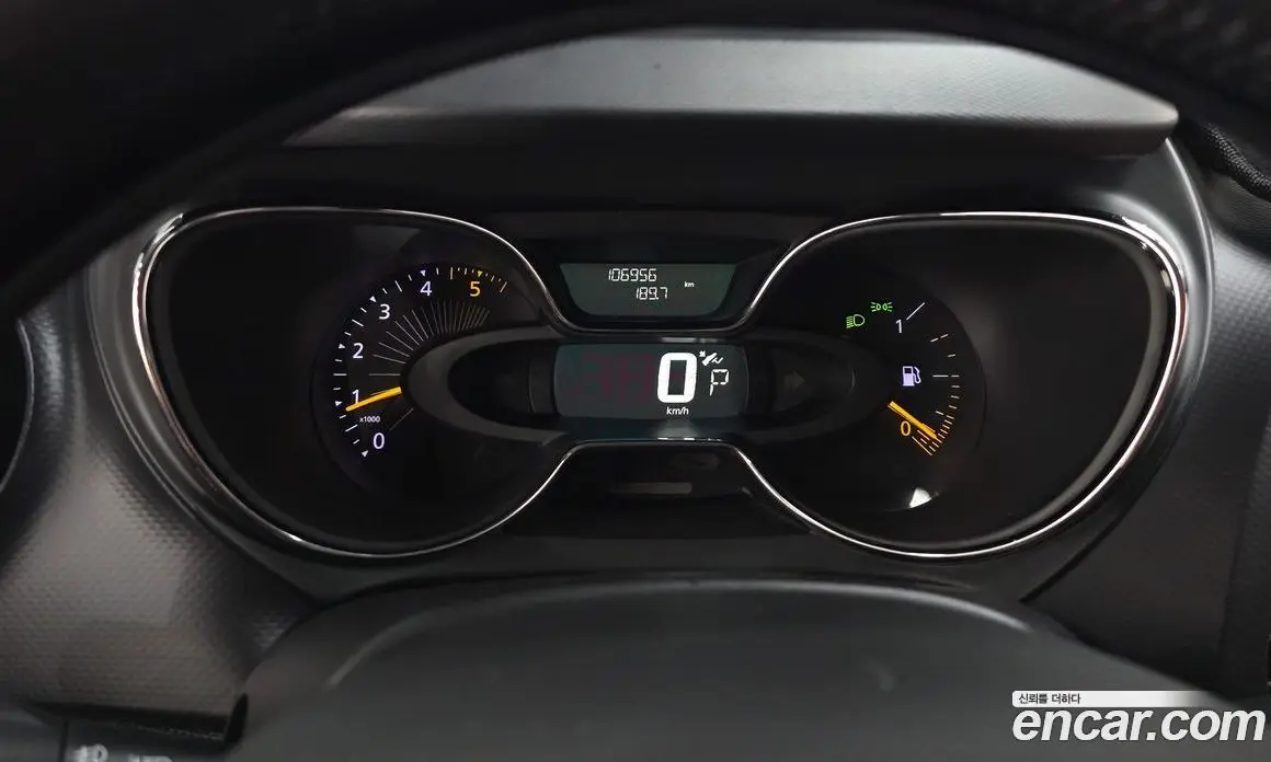 Renault (Samsung) QM3 2015 1.5 автомат (гидро), фото 10 Renault (Samsung) QM3 2015 1.5 автомат (гидро), фото 10
